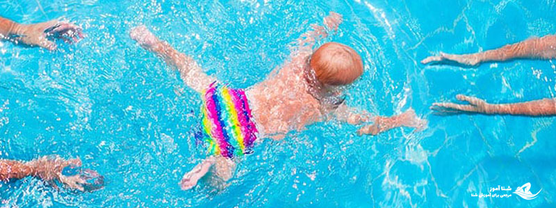 بخش شنای زیر آب بدون کمک در آموزش شنا به خردسالان توسط والدین !! | شناآموز
